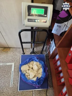 Plecak pełen metamfetaminy w Sosnowcu - policja przejęła ponad 10 kg